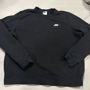 Nike Women's Black Crewneck Sweatshirt